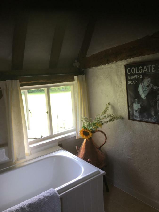 Bumble Cottage B&B Stradbroke Εξωτερικό φωτογραφία